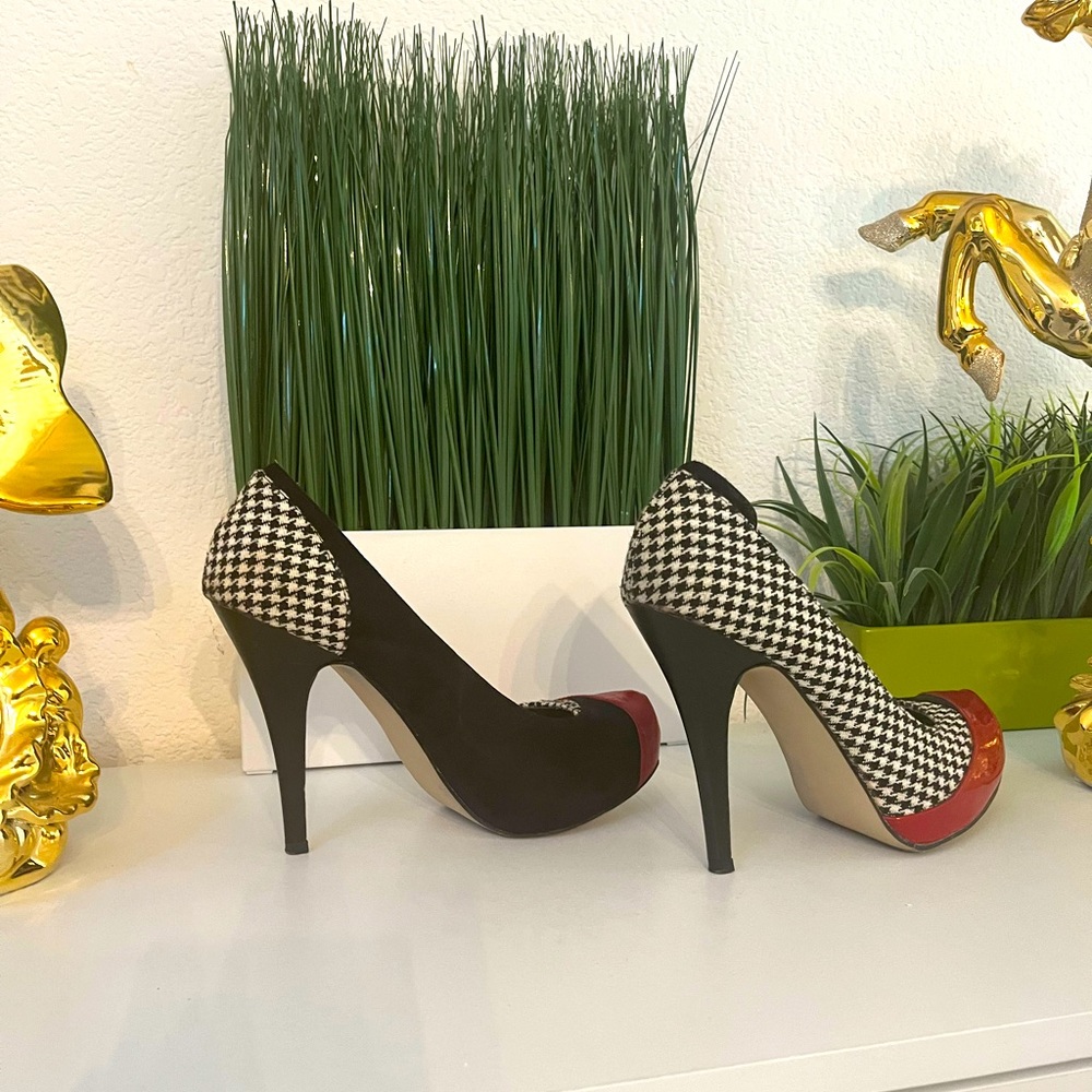 Madden Girl - Color Block Stiletto Houndstooth with Red Shiny Patent